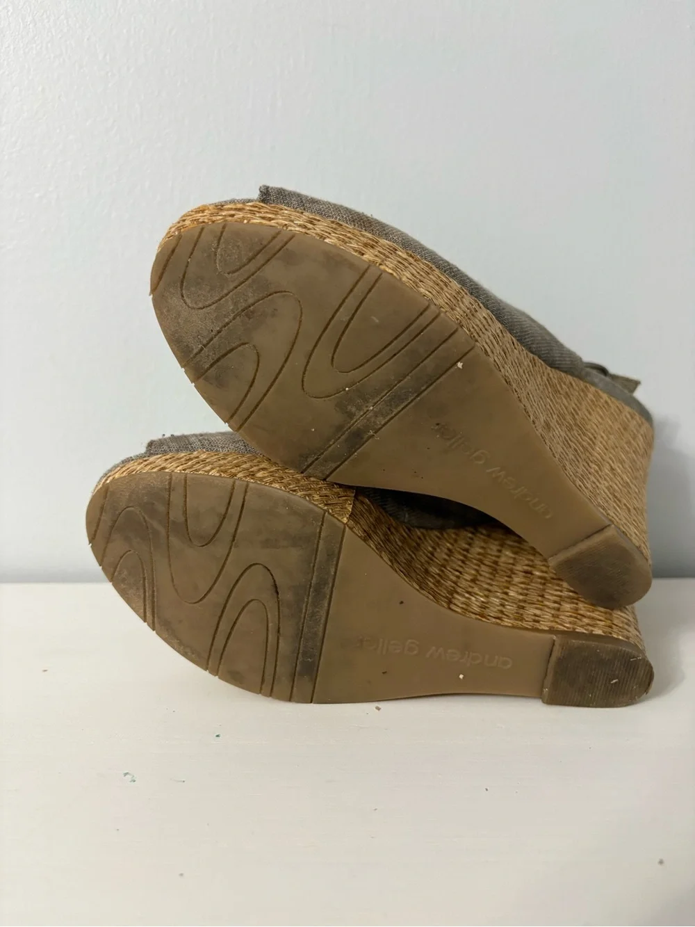 Andrew Geller Linen Rose Peep Toe Slingback Wedge Sandals Earthy Coquette Size 6